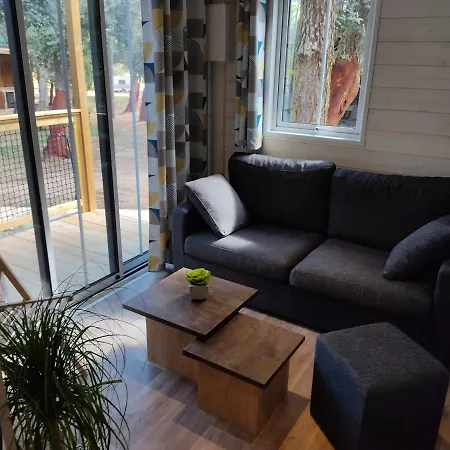 Arutoli Kamp alanı