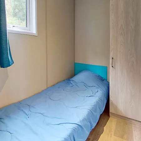 אתר קמפינג Arutoli 3*