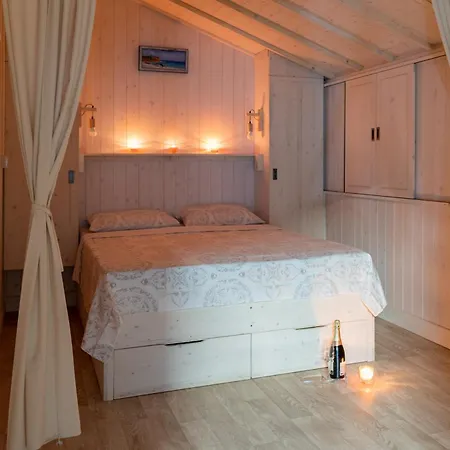 Arutoli Kamp alanı Porto-Vecchio (Corsica)